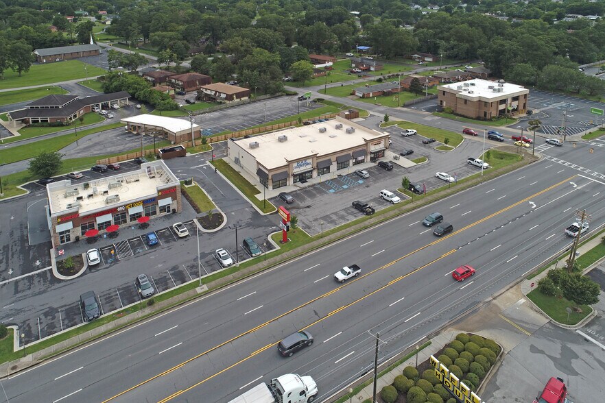 More Photos Of 882-898 Battlefield Pky, Fort Oglethorpe Freestanding For Lease