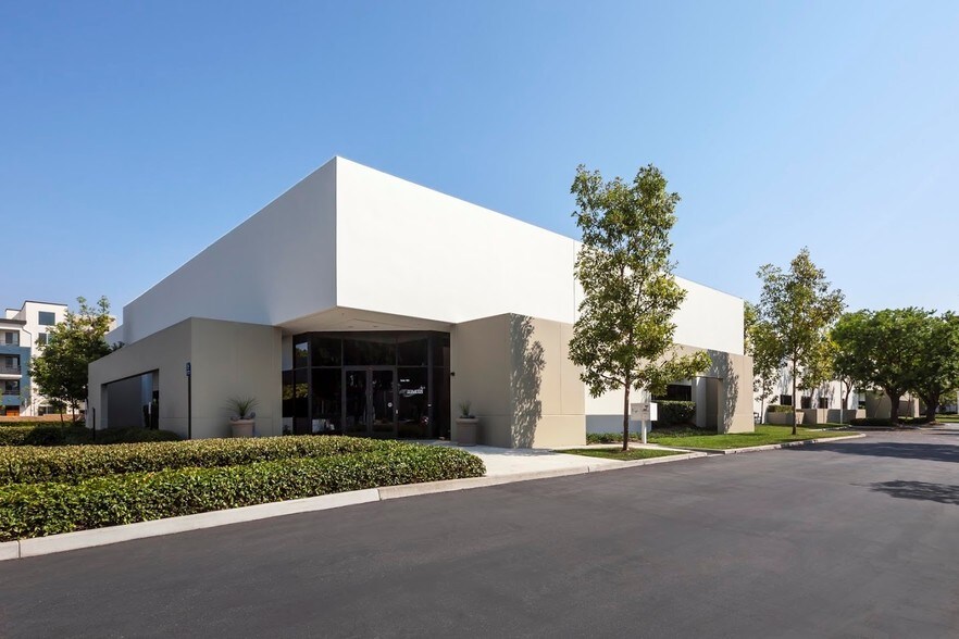 More Photos Of 2802 Kelvin Ave, Irvine Light Manufacturing For Lease