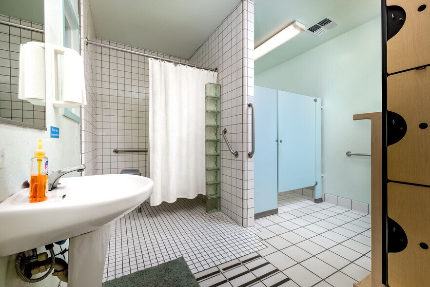 More Photos Of 104 Margaret Ln, Grass Valley Medical For Sale