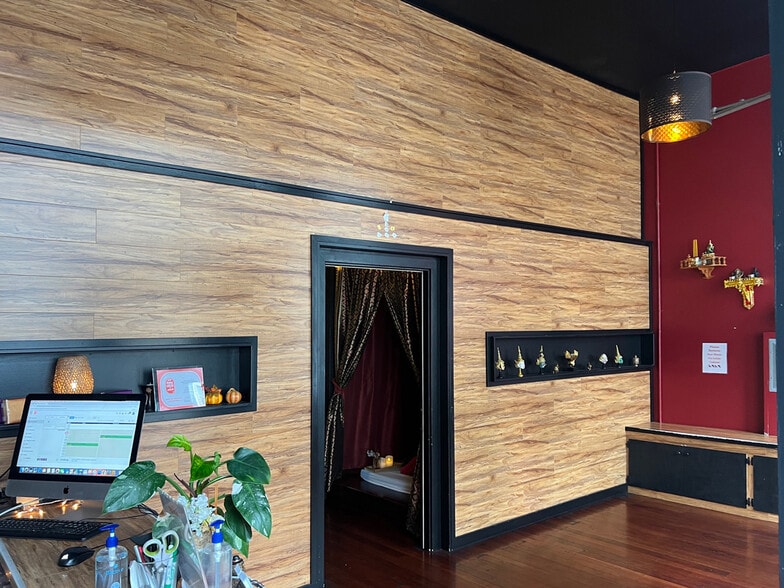 More Photos Of 2122 Dwight Way, Berkeley Apartments For Lease