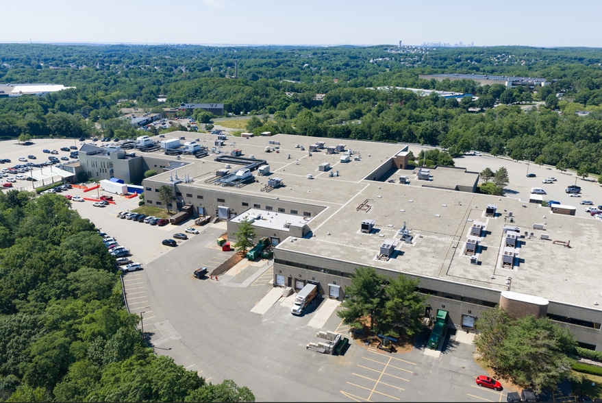 More Photos Of 10 Centennial Dr, Peabody Research And Development For Lease