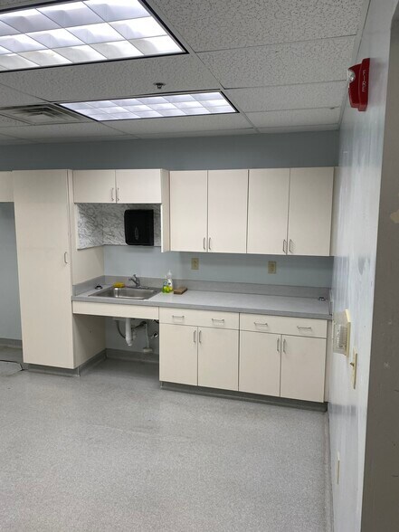 More Photos Of 14001-14065 Delany Rd, La Marque Unknown For Lease