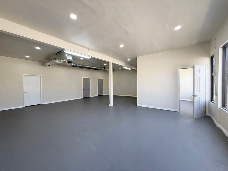 More Photos Of 1630 Potrero Grande Dr, Rosemead Freestanding For Sale