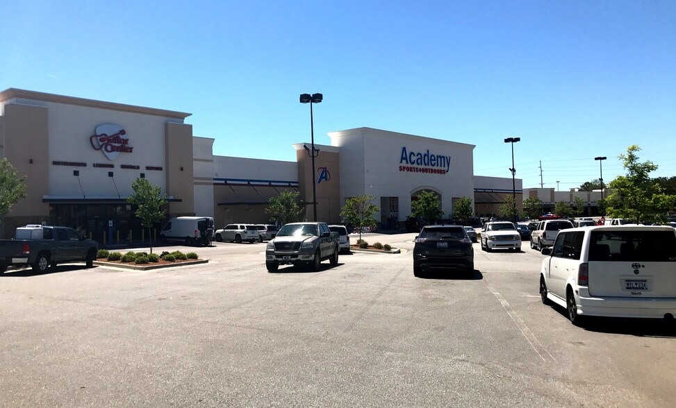 More Photos Of 237 Park Terrace Dr, Columbia Unknown For Lease