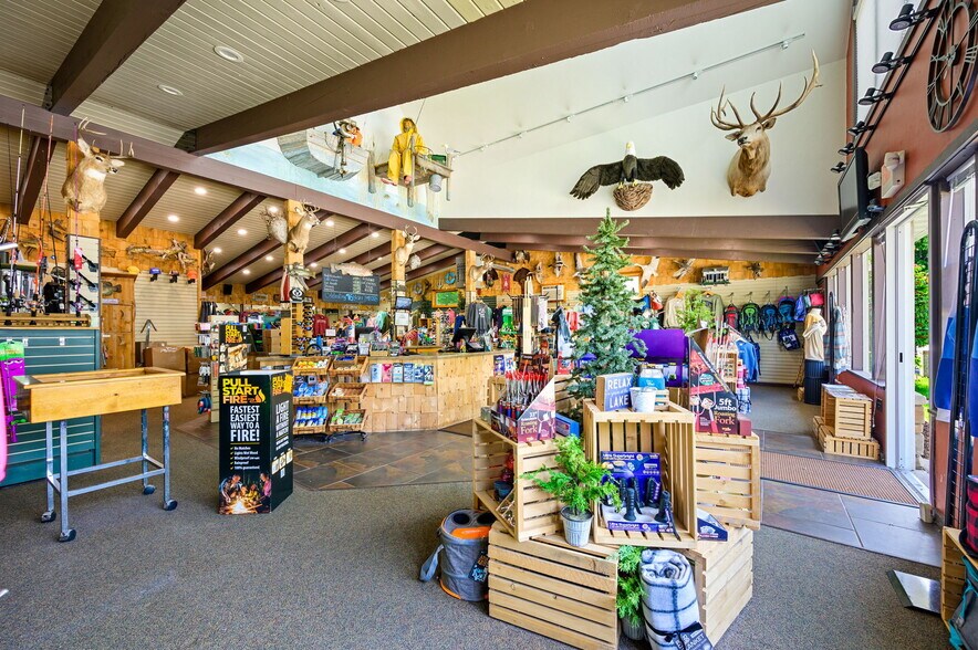 More Photos Of 4084 Main St, Fish Creek Freestanding For Sale