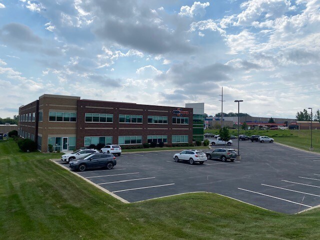 More Photos Of 3425 40th Ave NW, Rochester Medical For Lease