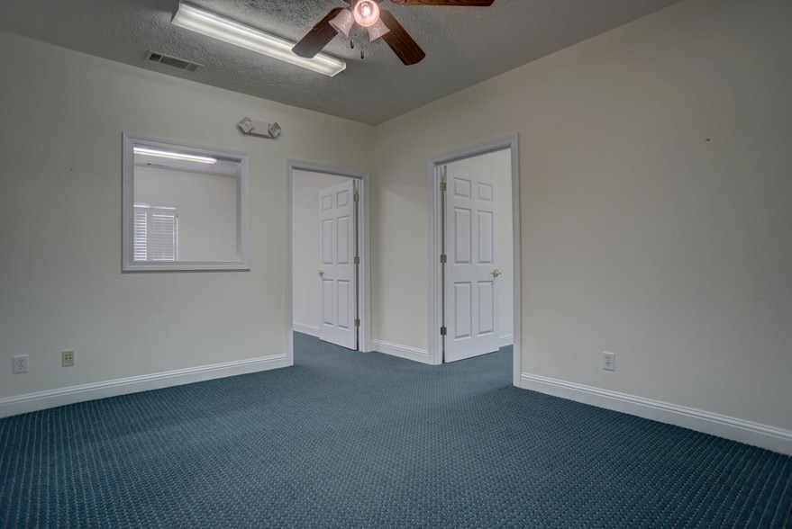 More Photos Of 100 Colony Park Dr, Cumming Bank For Lease