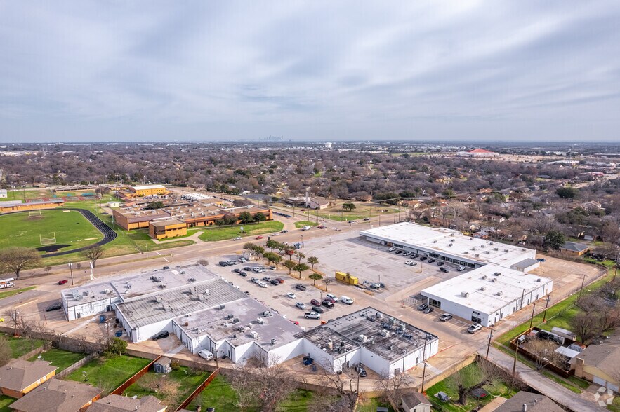 More Photos Of 402-544 E Wheatland Rd, Duncanville Unknown For Lease