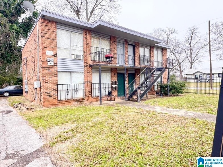 More Photos Of 137 59th St N, Birmingham Apartments For Sale