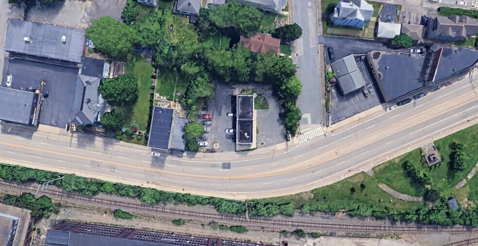 More Photos Of 342 W Boylston St, Worcester Freestanding For Sale