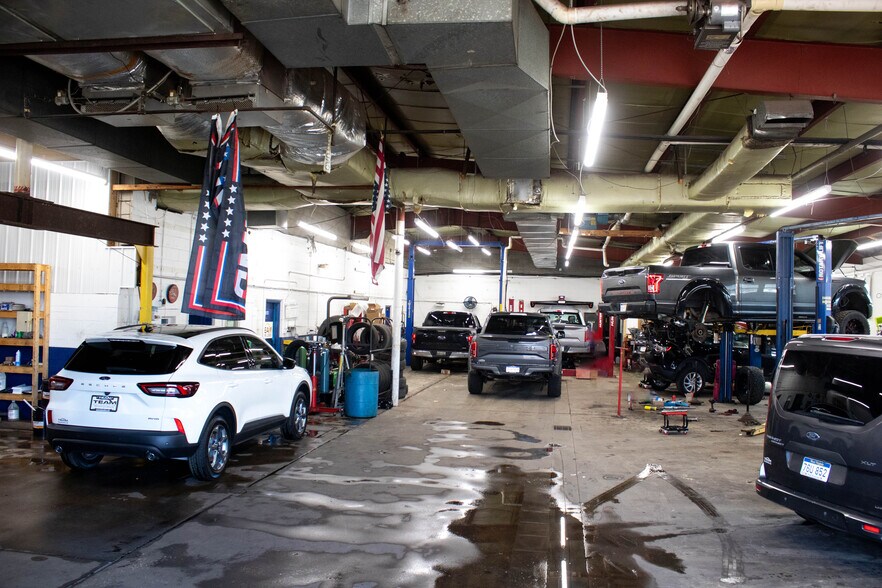 More Photos Of 1625 Commerce St, Wellsburg Auto Dealership For Sale