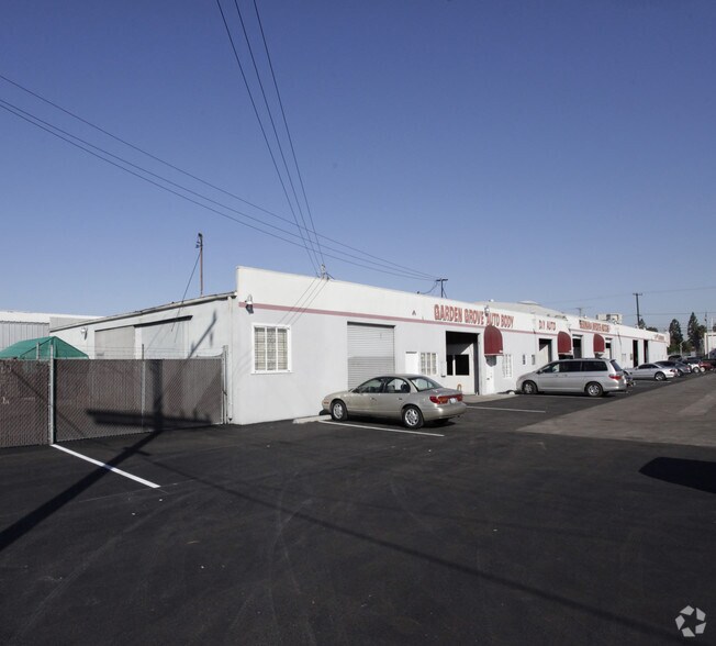 More Photos Of 10422 Stanford Ave, Garden Grove Auto Repair For Sale