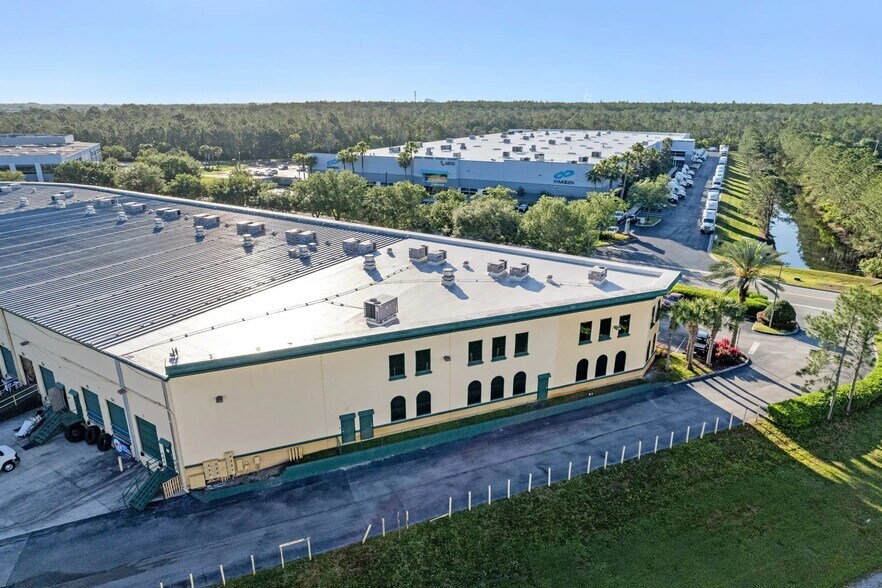 More Photos Of 6881 Kingspointe Pky, Orlando Business Park For Sale