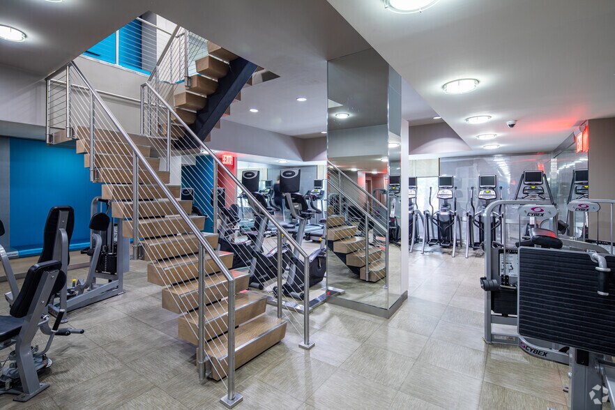 More Photos Of 250 Albany St, New York Apartments For Sale