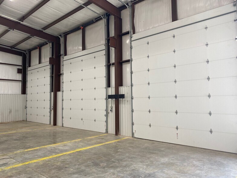 More Photos Of 6421 S FM 1788, Midland Warehouse For Lease