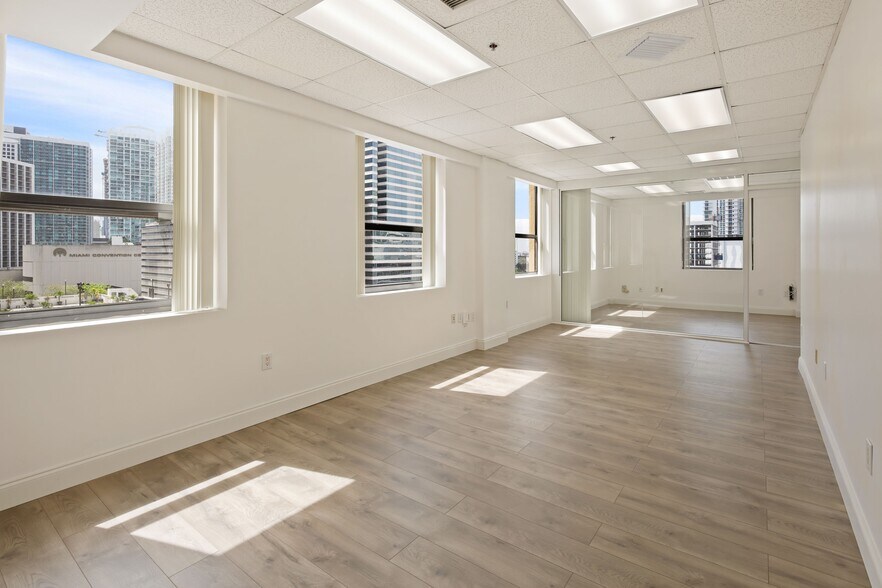 More Photos Of 168 SE 1st St, Miami Loft Creative Space For Sale