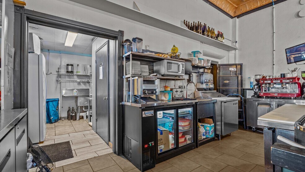 More Photos Of 136 E Aspen Ave, Fruita Freestanding For Sale