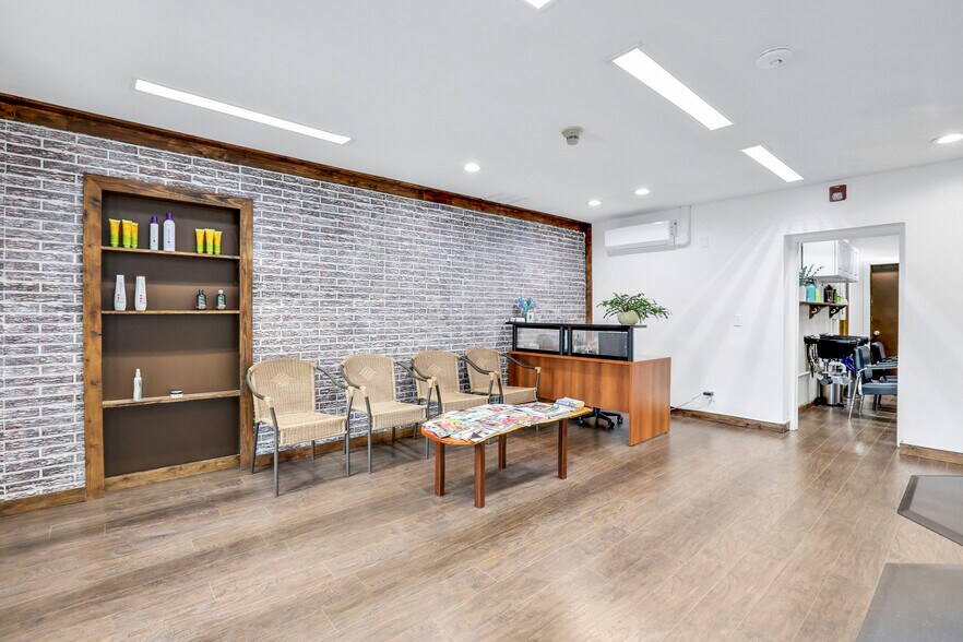 More Photos Of 199 State Route 299, Highland Storefront Retail Residential For Sale