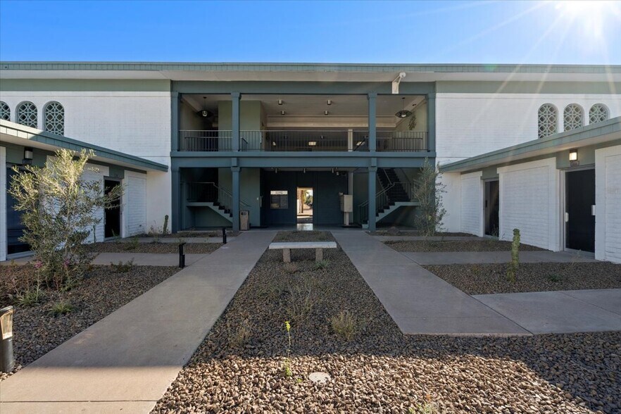 More Photos Of 2121 S Mill Ave, Tempe Loft Creative Space For Lease