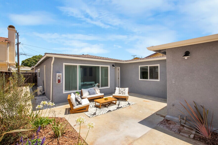 More Photos Of 18506 Kingsdale Ave, Redondo Beach Apartments For Sale