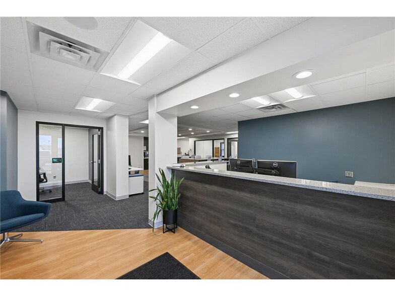 More Photos Of 700 Highway 55 E, Buffalo Office For Sale