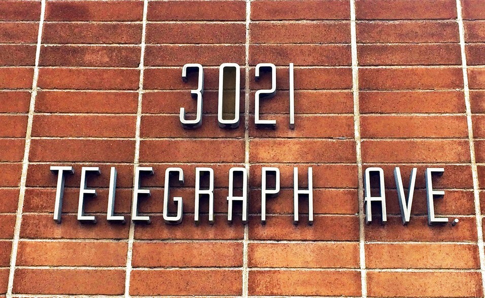 More Photos Of 3021 Telegraph Ave, Berkeley Office For Sale