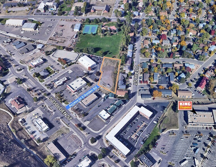 Primary Photo Of 17507 Golden rd, Golden Land For Lease