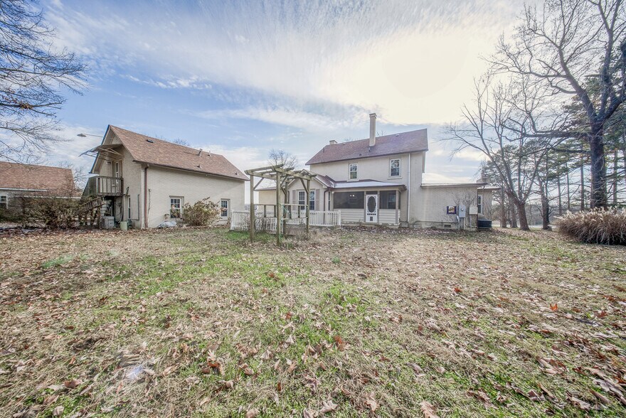 More Photos Of 1601 E State Route 72, Rolla Specialty For Sale