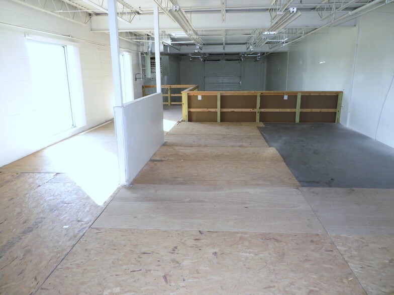 More Photos Of 5714 Industry Ln, Frederick Warehouse For Lease