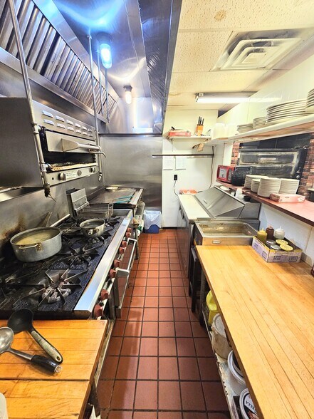 More Photos Of 701 N White Horse Pike, Somerdale Restaurant For Sale