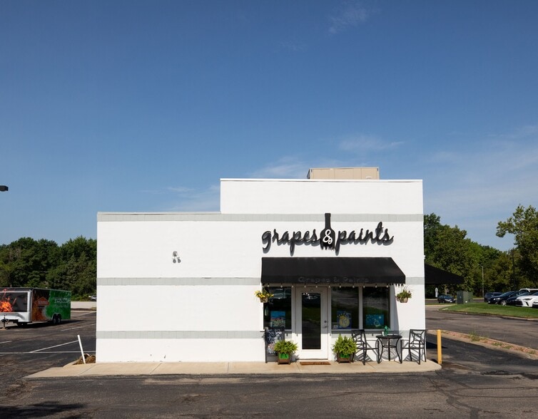 More Photos Of , Overland Park General Retail For Sale