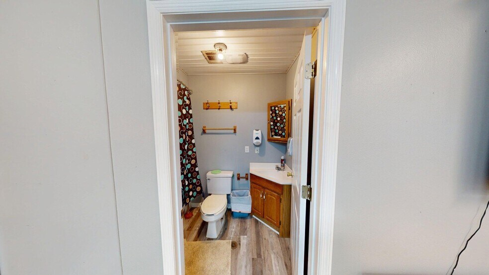 More Photos Of 565 Thomas St, Camilla Industrial For Sale