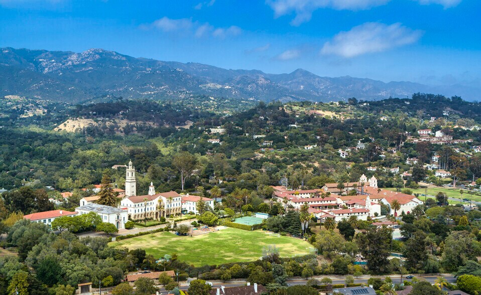 More Photos Of 2300 Garden St, Santa Barbara Schools For Sale