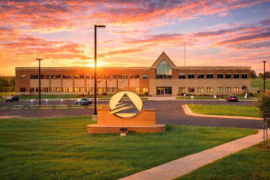 Primary Photo Of 301 Data Ct, Dubuque Medical For Lease