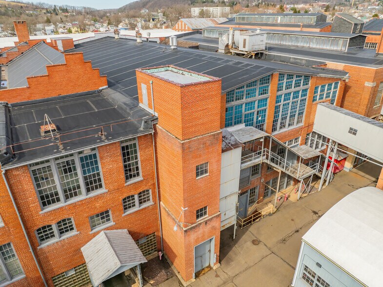 More Photos Of 480 W 5th St, Bloomsburg Manufacturing For Sale