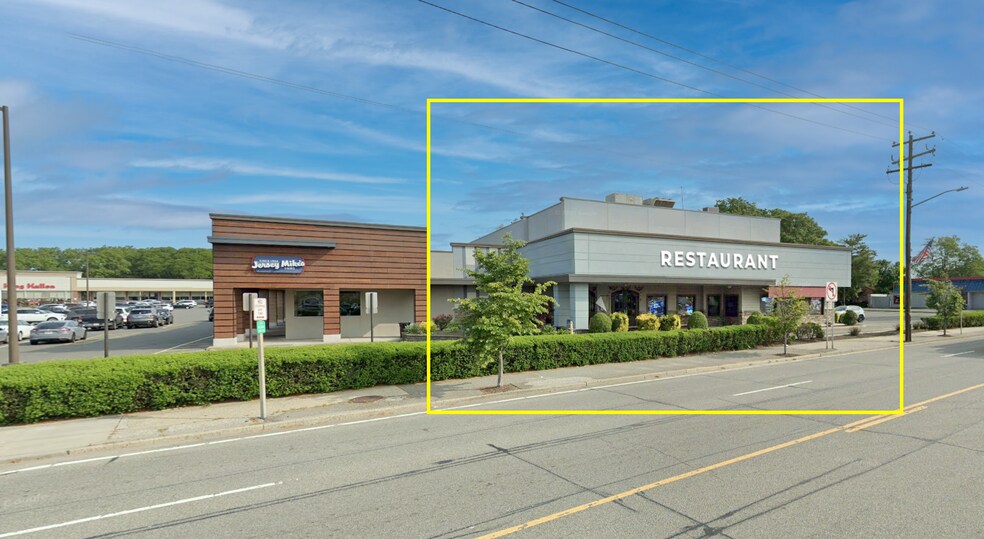 Primary Photo Of 2305-2349 Jericho Tpke, Garden City Park General Retail For Lease
