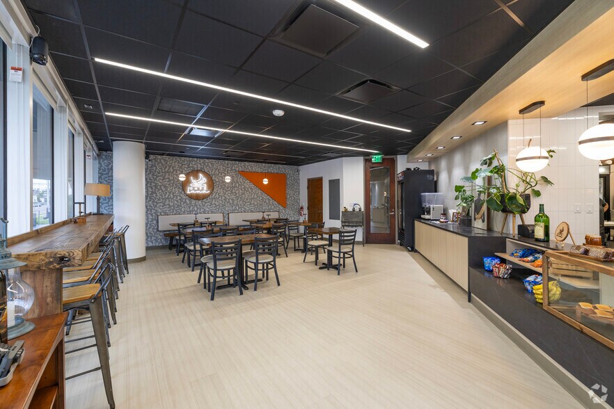 More Photos Of 5201 W Kennedy Blvd, Tampa Office For Lease