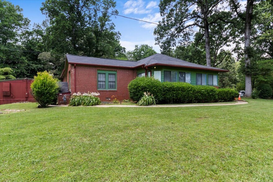 More Photos Of 2365 County Line Rd, Atlanta Daycare Center For Sale
