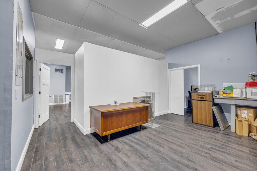 More Photos Of 252 Komplex Dr, Carnesville Warehouse For Sale