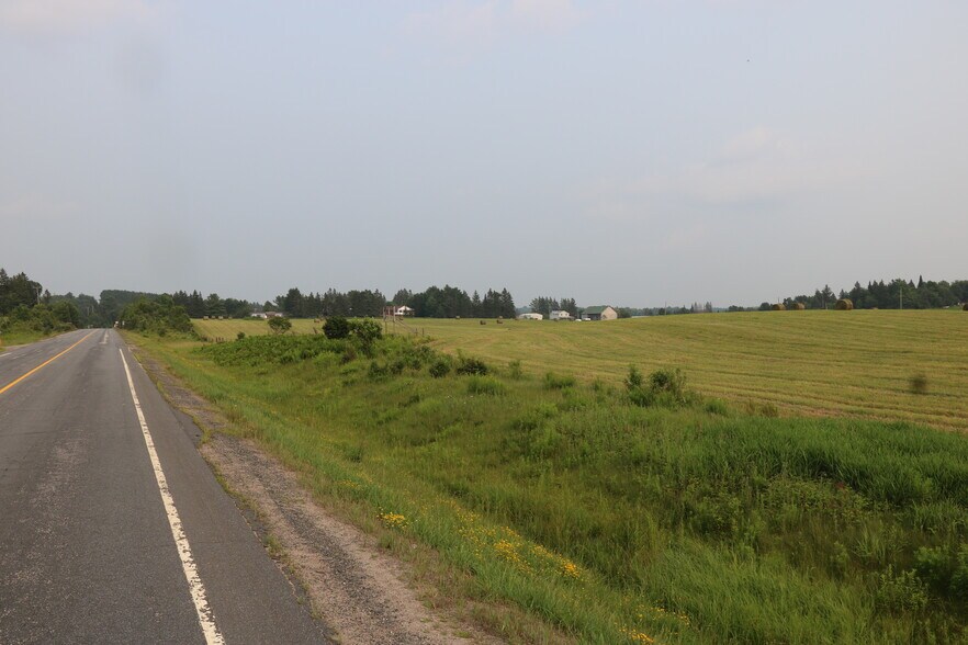 More Photos Of 0 St. Andrew St, Magnetawan Land For Sale