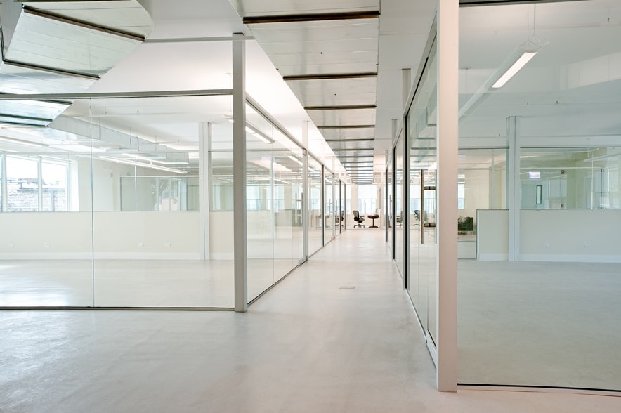 More Photos Of 1620 W Chicago Ave, Chicago Showroom For Lease