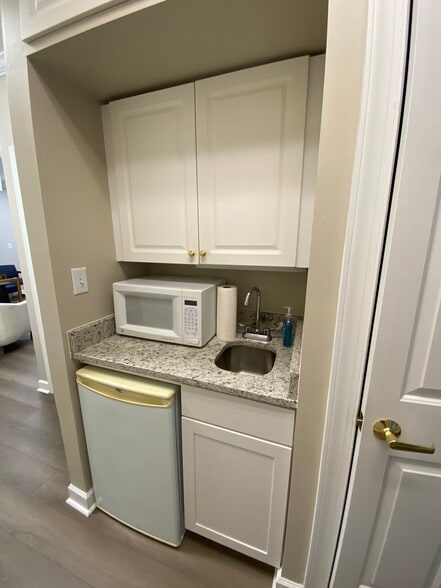 More Photos Of 527 Keisler Dr, Cary Office For Sale