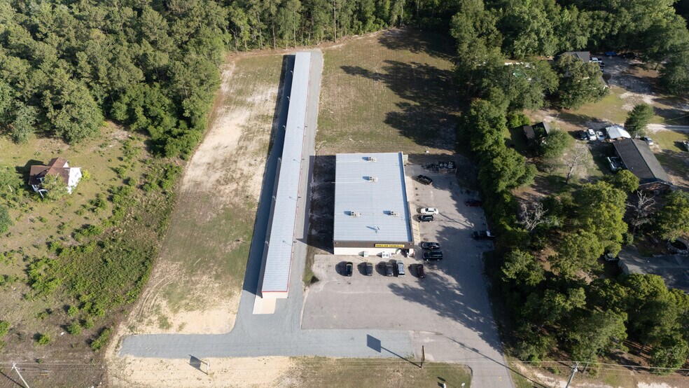 More Photos Of 3944 US 701 Hwy N, Elizabethtown General Retail For Sale