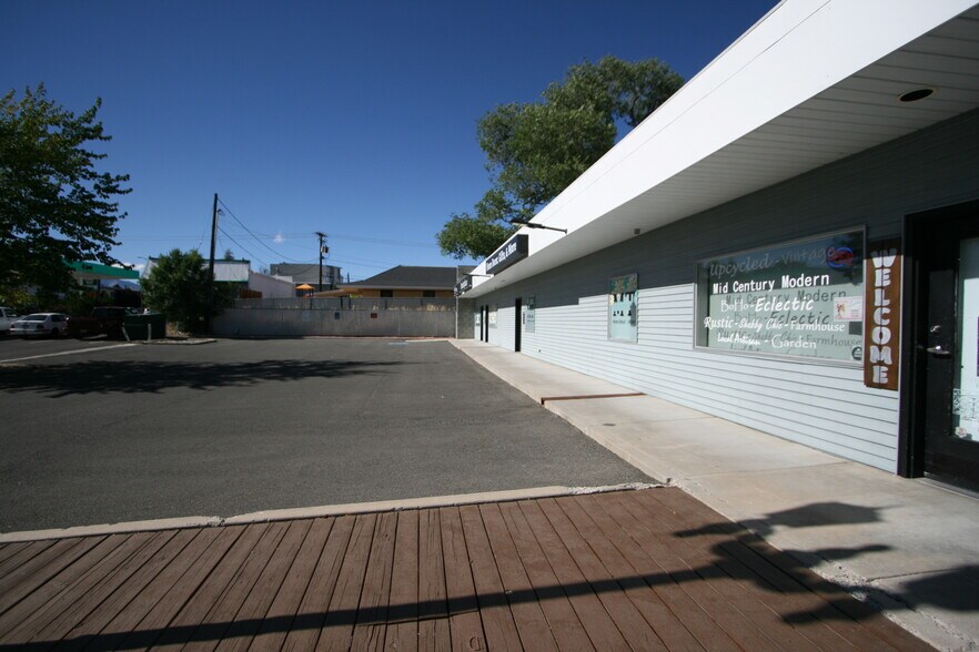 More Photos Of 104 Corbett St, Carson City Freestanding For Sale