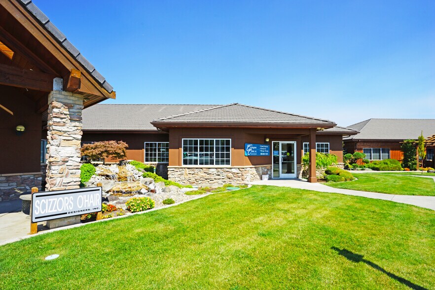 More Photos Of 3907 Creekside Loop, Yakima Office For Lease