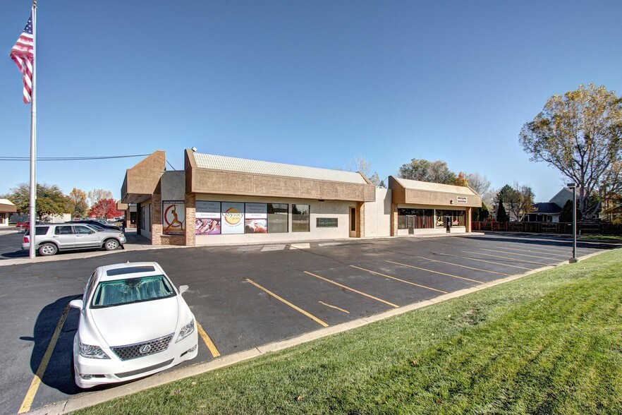 More Photos Of 340 Lashley St, Longmont General Retail For Sale