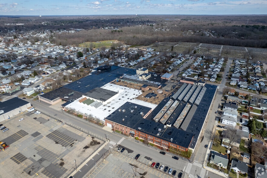 More Photos Of 95 Grand Ave, Pawtucket Manufacturing For Lease