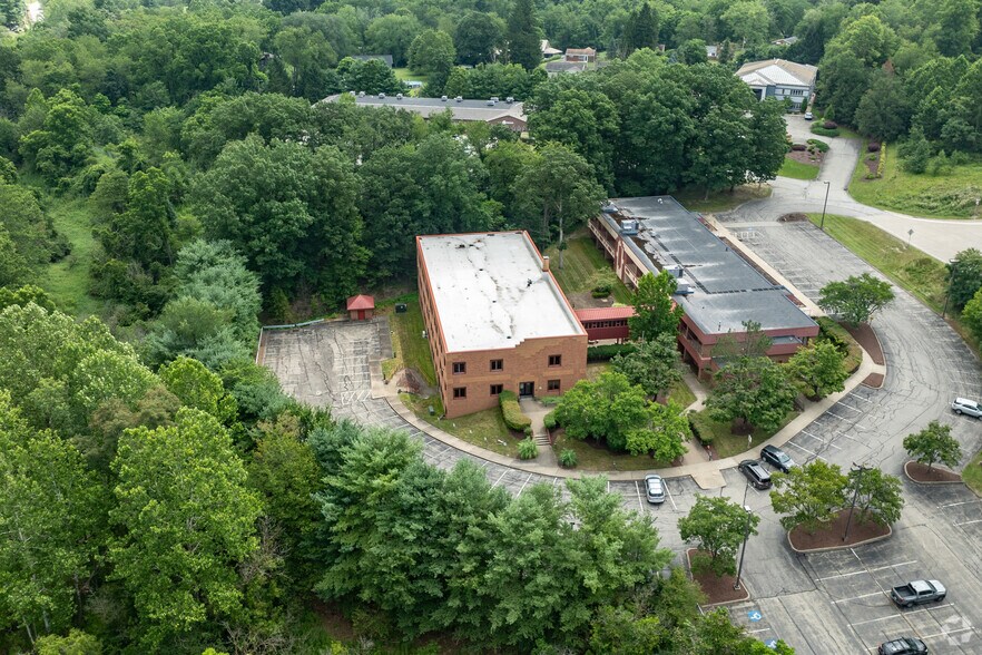 More Photos Of 5101 Triangle Ln, Murrysville Office For Lease