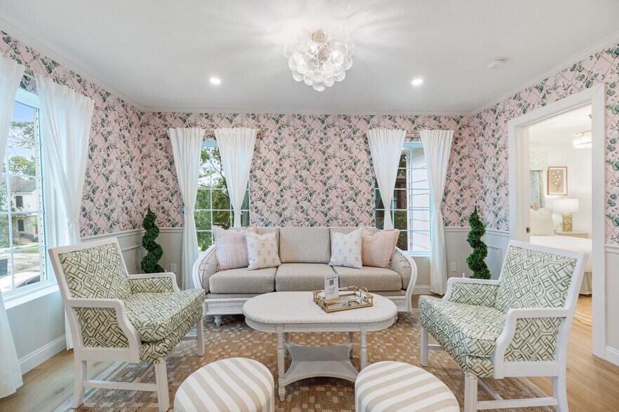 More Photos Of , Houston Multifamily For Sale