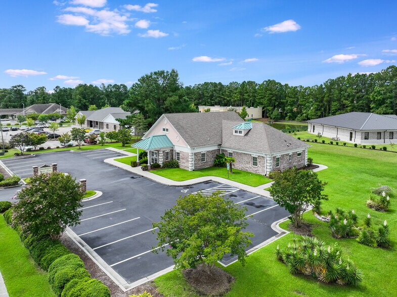 More Photos Of 43 Office Park Dr, Jacksonville Medical For Lease